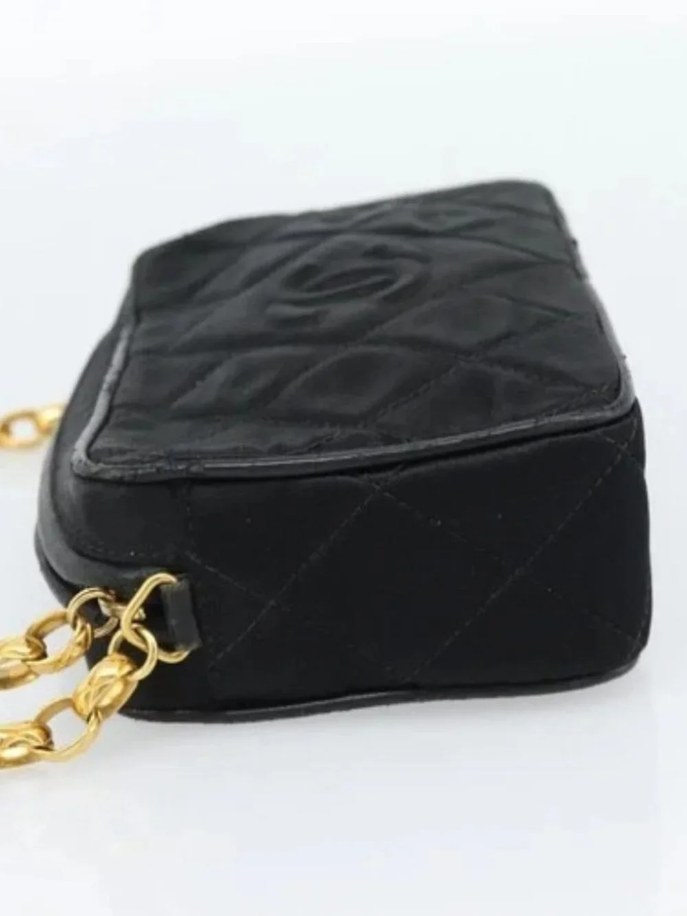 CHANEL Matelasse Chain Shoulder Bag Satin Black Gold CC Auth 189794V